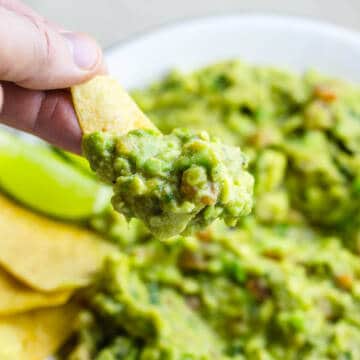 guacamole on tortilla chip