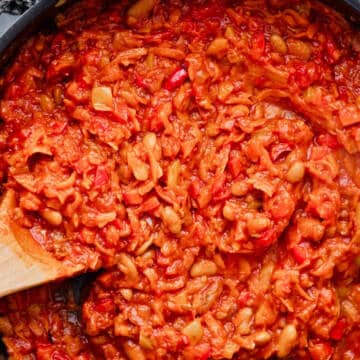 Chakalaka in a pan.