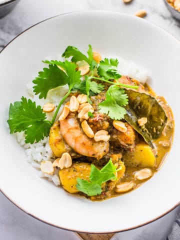 massaman curry with prawns