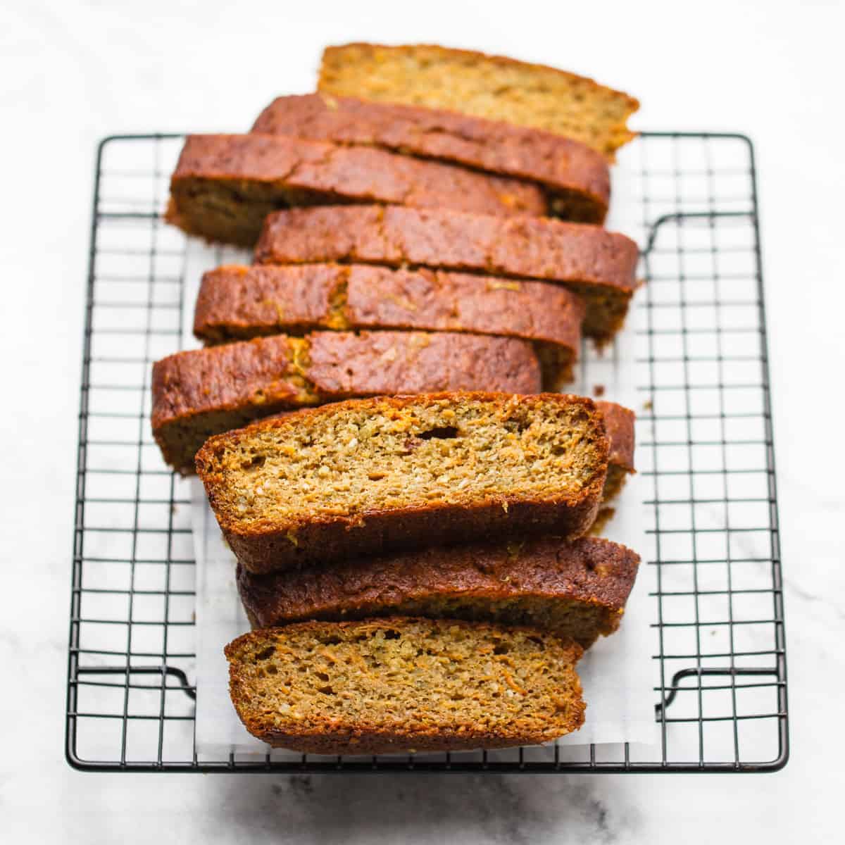 Pumpkin cake on wire rack.