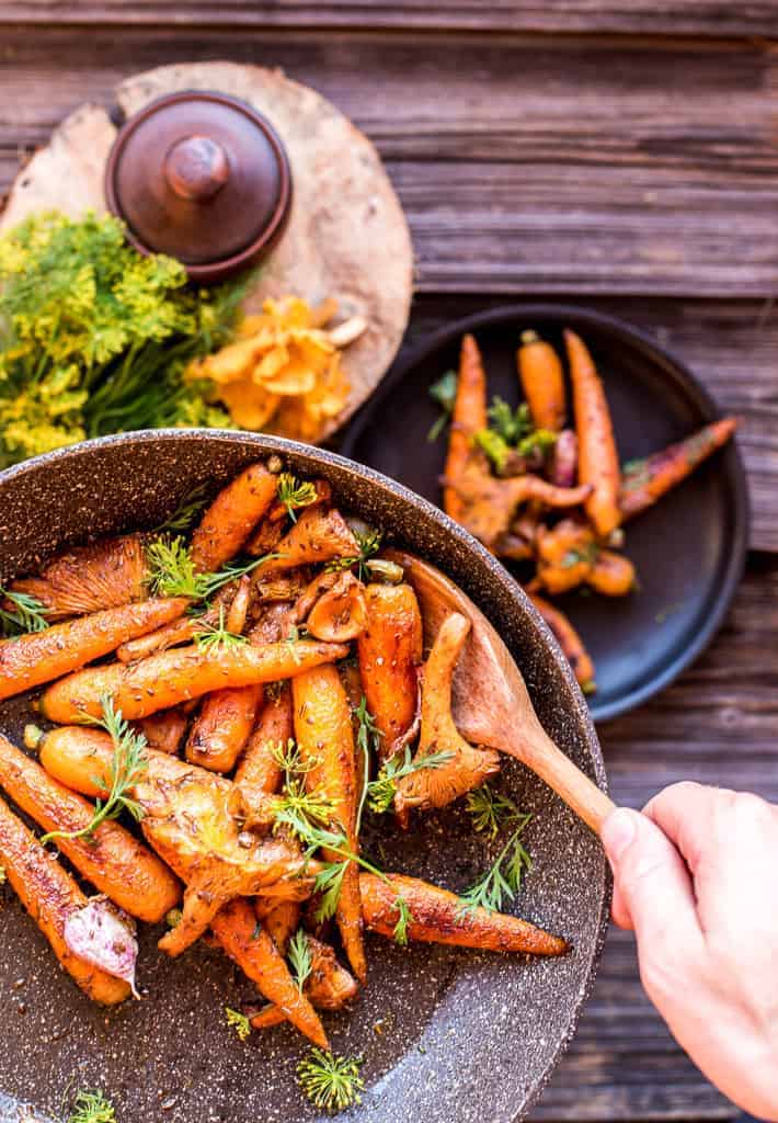 roasted-carrots-and-chanterelles