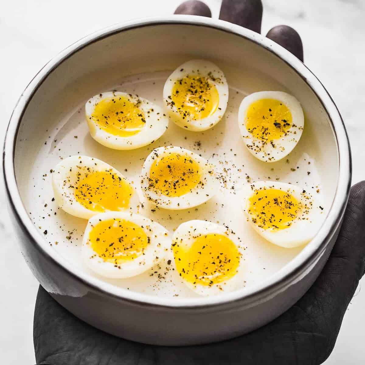 Soft-Boiled Eggs in an Egg Cooker